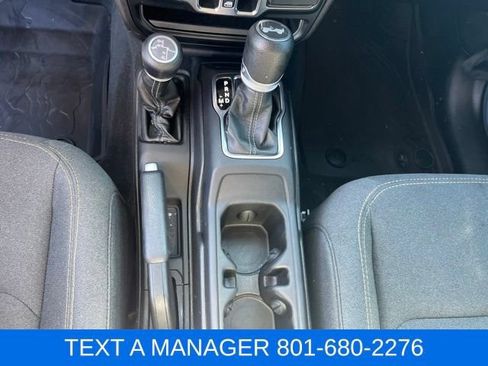Used 2024 Jeep Wrangler Unlimited Sport AWD/4WD image 18