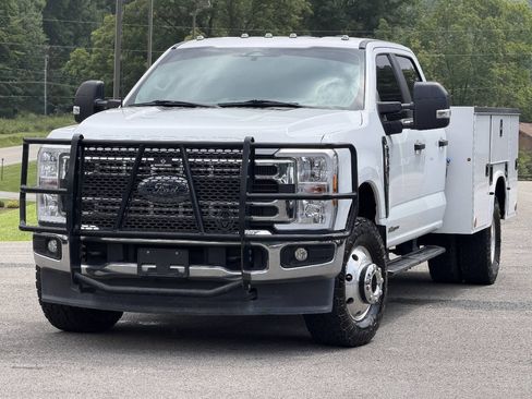 Used 2024 Ford F350 XL w/ XL Chrome Package AWD/4WD image 1