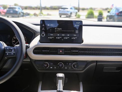 New 2026 Honda HR-V LX image 15