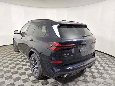 New 2026 BMW X5 xDrive40i w/ M Sport Package image 3