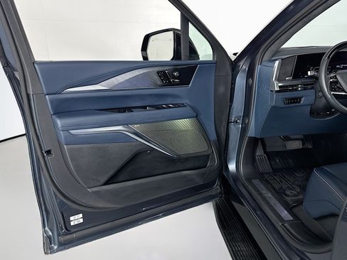 Used 2026 Cadillac Escalade IQ Luxury 2 w/ LPO, Floor Liner Package AWD/4WD image 22