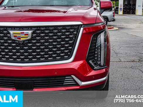 Used 2026 Cadillac Escalade 4WD image 19