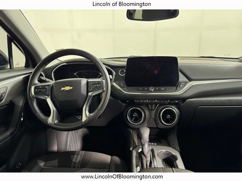 Used 2024 Chevrolet Blazer LT w/ Convenience Package AWD/4WD image 17