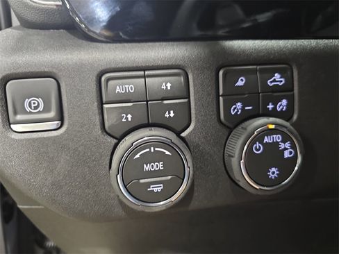 New 2026 Chevrolet Silverado 1500 LT w/ All Star Edition Plus image 26