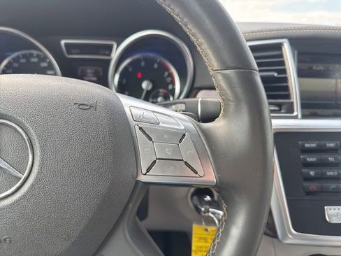 Used 2014 Mercedes-Benz GL 450 4MATIC image 26