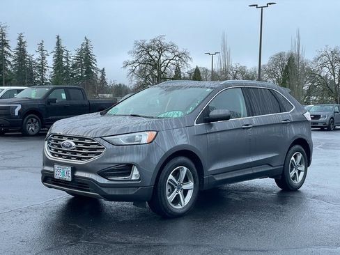 Certified 2022 Ford Edge SEL w/ Convenience Package image 8