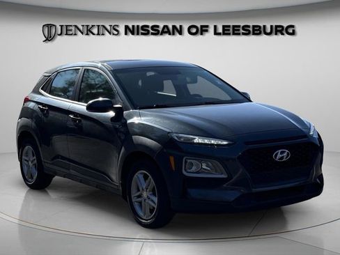 Used 2018 Hyundai Kona SE image 1