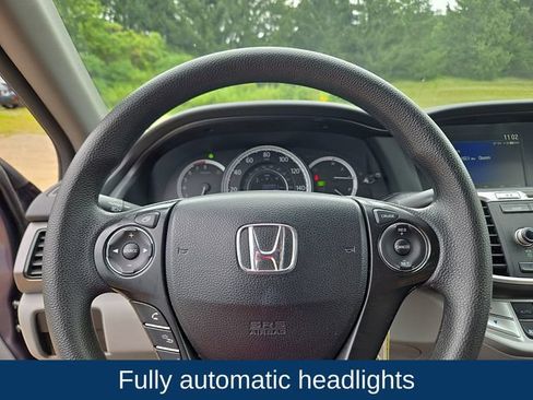 Used 2015 Honda Accord LX image 4