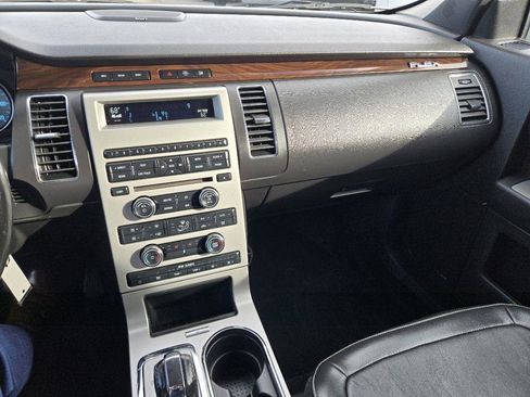 Used 2011 Ford Flex SEL w/ Rapid Spec Order Code image 23
