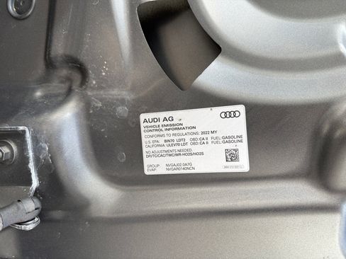 Used 2022 Audi Q5 2.0T Premium w/ Convenience Package image 14