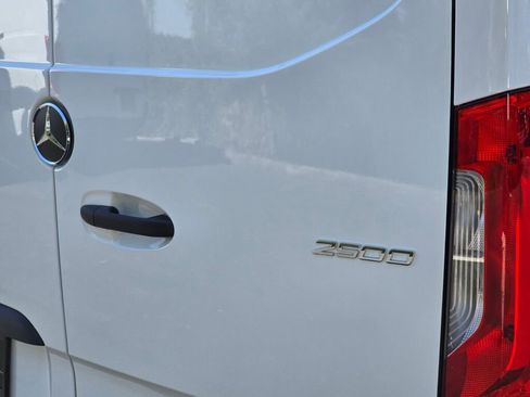 New 2025 Mercedes-Benz Sprinter 2500 image 22