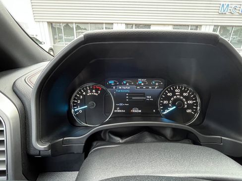 Used 2019 Ford F150 Platinum w/ Equipment Group 701A Luxury AWD/4WD image 10