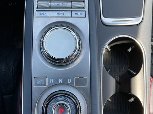 Used 2025 Genesis GV70 3.5T Sport w/ Sport Advanced Package image 29