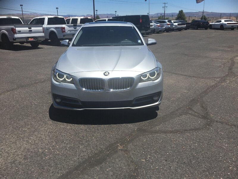 Used 2015 BMW 528i Sedan RWD image 2