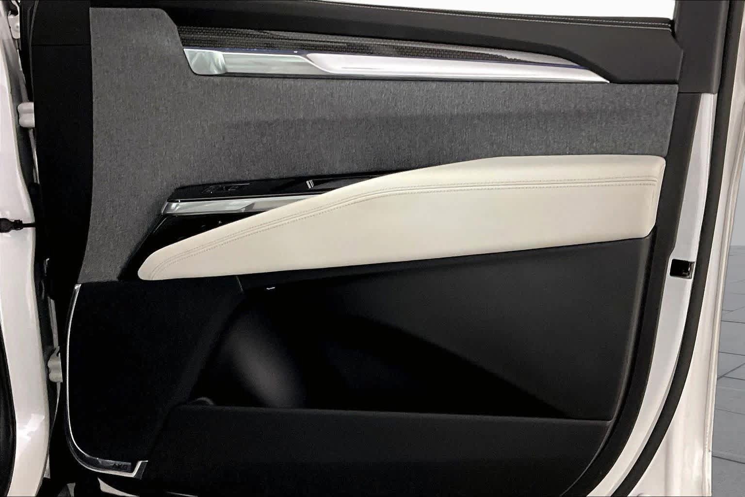 Used 2025 Cadillac Escalade V w/ LPO, Floor Liner Package AWD/4WD image 21