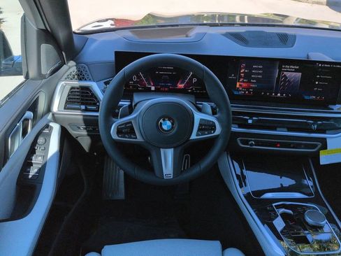 New 2026 BMW X5 xDrive40i w/ M Sport Package AWD/4WD image 16