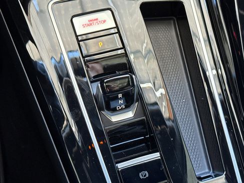 Used 2024 Volkswagen GTI SE image 26