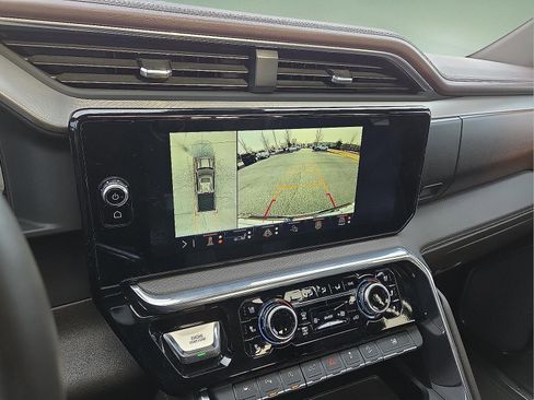 Used 2024 GMC Sierra 1500 Denali w/ Denali Reserve Package image 17