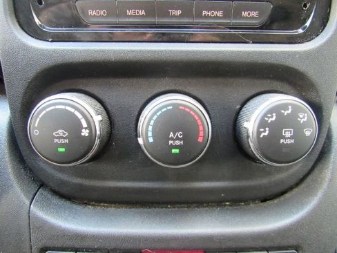 Used 2020 RAM ProMaster 2500 image 30