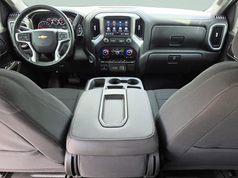 Used 2021 Chevrolet Silverado 1500 LT w/ Bed Protection Package AWD/4WD image 15