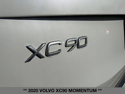 Used 2020 Volvo XC90 T6 Momentum image 7