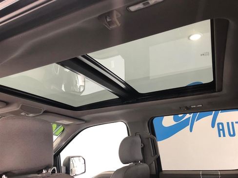 Used 2016 Ford F150 XLT w/ Equipment Group 302A Luxury image 10