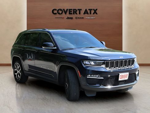 Used 2024 Jeep Grand Cherokee Limited RWD image 7
