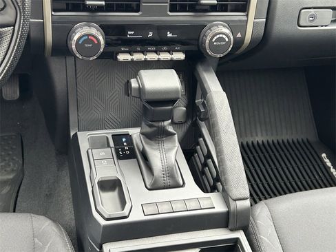 Used 2026 Toyota Tacoma SR image 18