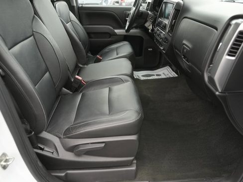 Used 2018 Chevrolet Silverado 1500 LT w/ Texas Edition image 18