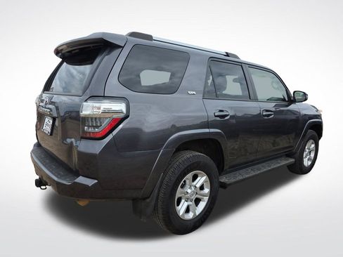 Used 2021 Toyota 4Runner SR5 AWD/4WD image 5