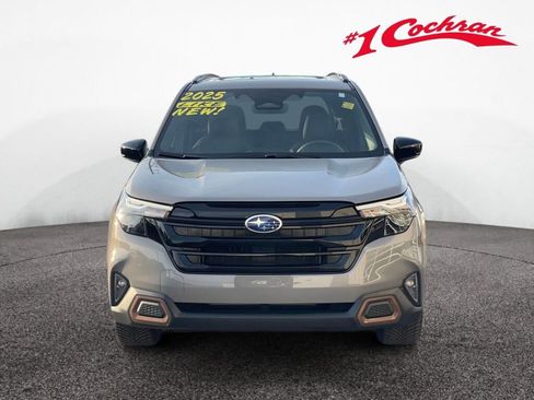 Used 2025 Subaru Forester Sport image 33