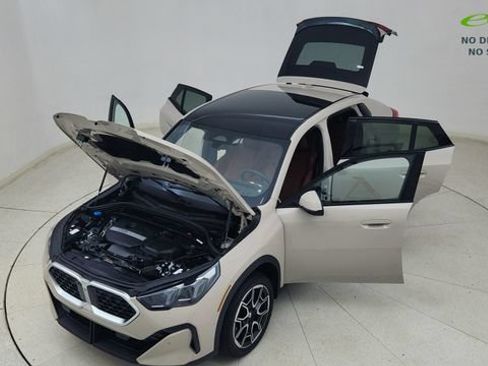 Used 2026 BMW X2 xDrive28i AWD/4WD image 84