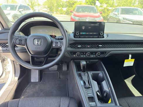 New 2025 Honda Accord SE image 20