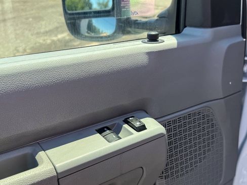Used 2024 Ford E-350 and Econoline 350 Super Duty w/ Power Windows & Locks Group RWD image 30