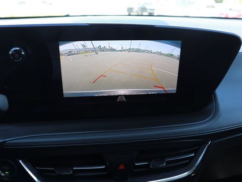 Used 2025 Buick Encore GX Preferred FWD image 25