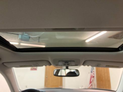 Used 2012 Lexus IS 350 AWD image 8