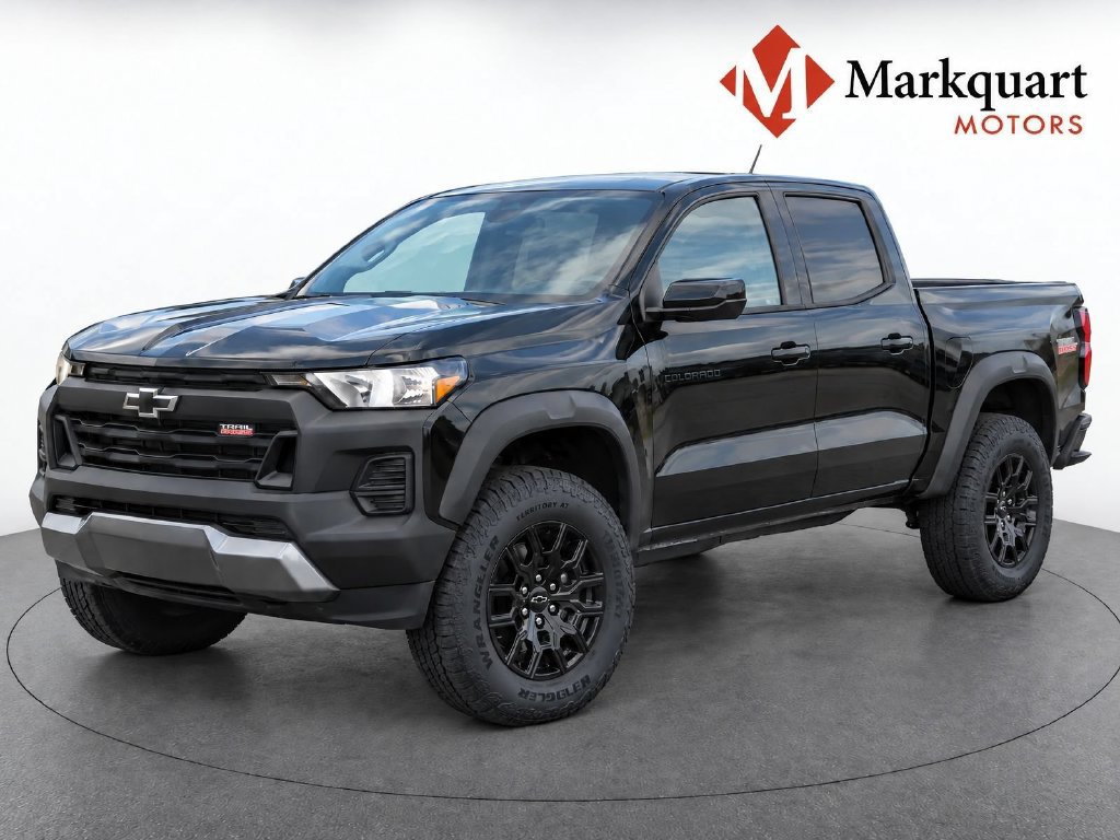 New 2026 Chevrolet Colorado Trail Boss AWD/4WD image 2