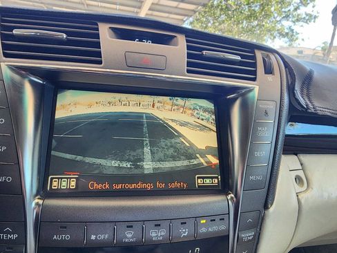 Used 2009 Lexus LS 460 RWD image 30