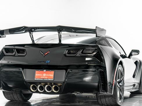 Used 2019 Chevrolet Corvette ZR1 w/ ZTK Track Performance Package image 9