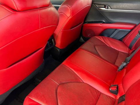 Used 2020 Toyota Camry XSE w/ Driver Assist Package FWD image 4