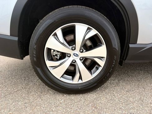 Used 2024 Subaru Ascent Premium w/ Convenience Package AWD/4WD image 28