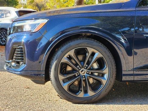 New 2025 Audi Q7 3.0T Premium Plus image 9