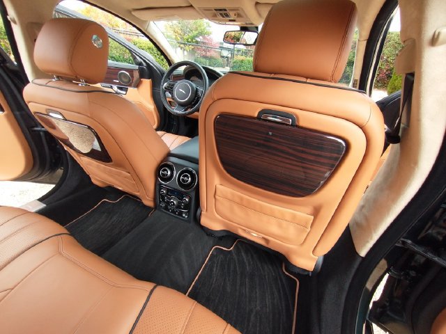 Used 2011 Jaguar XJ L RWD image 42