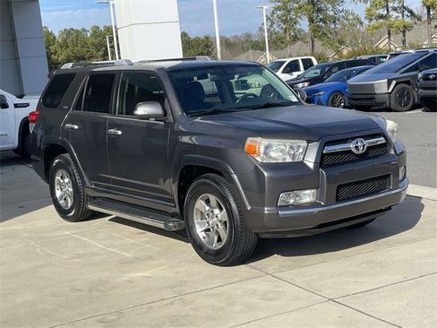 Used 2013 Toyota 4Runner SR5 image 4