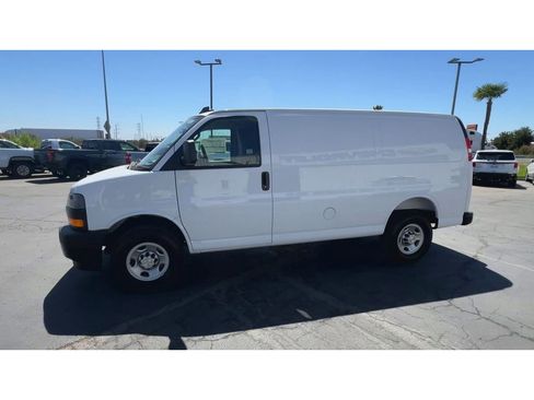 New 2025 Chevrolet Express 2500 w/ Driver Convenience Package image 6