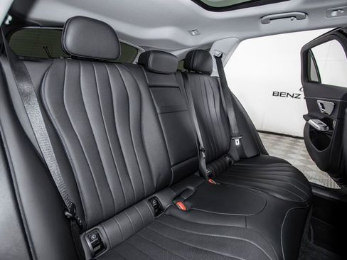 Used 2025 Mercedes-Benz E 450 4MATIC All-Terrain Wagon image 15