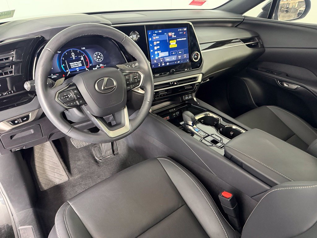 Used 2025 Lexus RX 350 FWD w/ Technology Package image 13