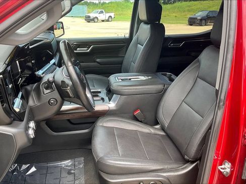 Used 2022 GMC Sierra 1500 SLT AWD/4WD image 25
