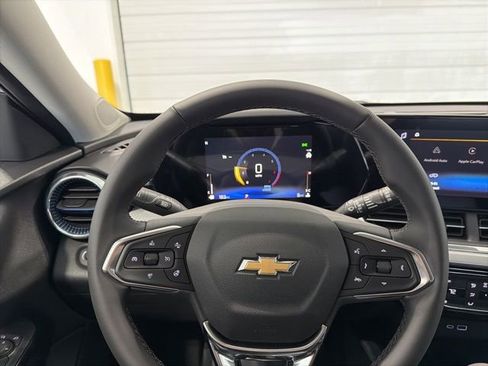 New 2026 Chevrolet Trax LT image 14