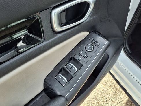Used 2022 Honda Civic Sport Touring image 23